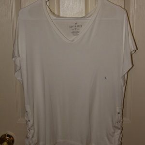 White American Eagle Soft and Sexy Top